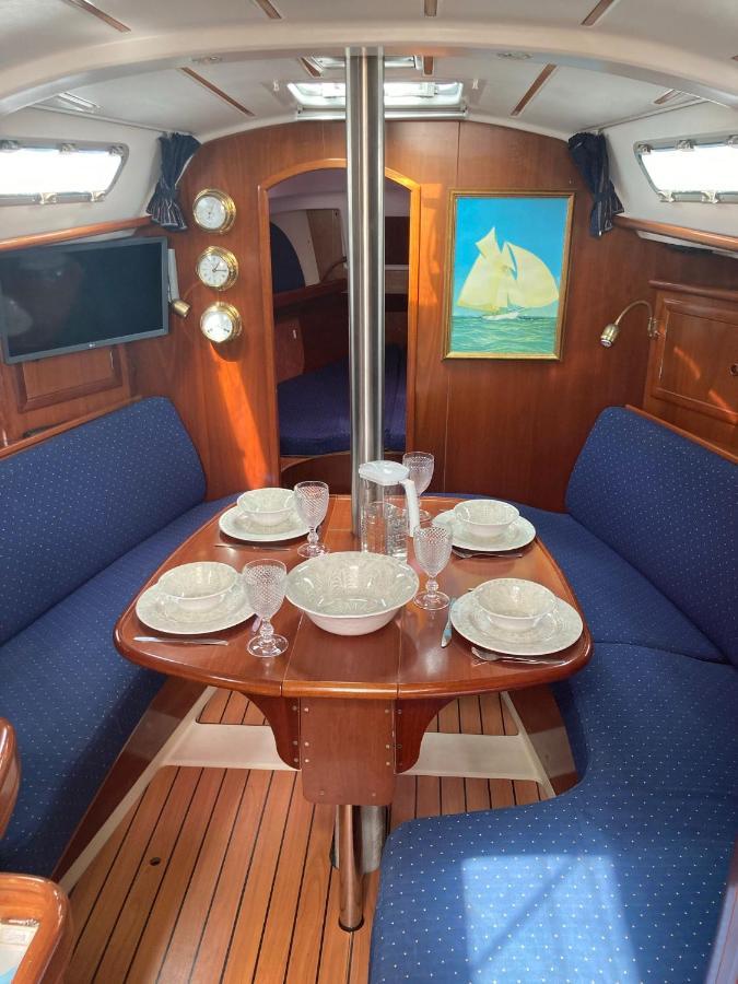Hotel Sea Bloom - Sleep & Sail In Tejo Lissabon Exterior foto